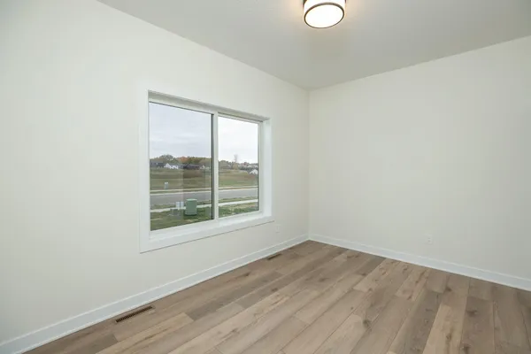 $749,000 | 301 Somerby Parkway Northeast, Byron, MN 55920