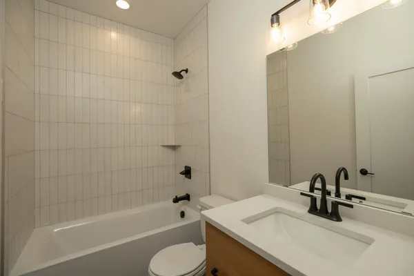 $749,000 | 301 Somerby Parkway Northeast, Byron, MN 55920