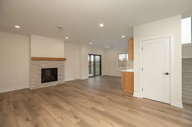 $769,000 | 301 Somerby Parkway Northeast, Byron, MN 55920