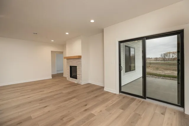 $769,000 | 301 Somerby Parkway Northeast, Byron, MN 55920