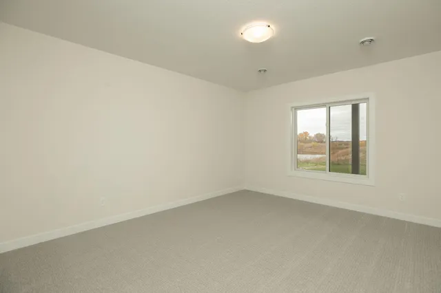 $769,000 | 301 Somerby Parkway Northeast, Byron, MN 55920