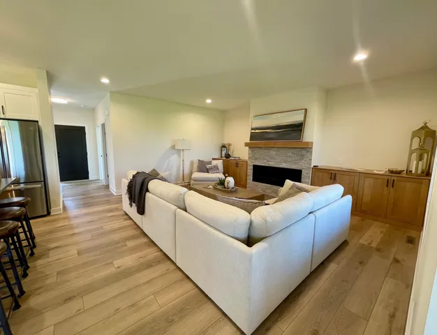 $769,000 | 301 Somerby Parkway Northeast, Byron, MN 55920