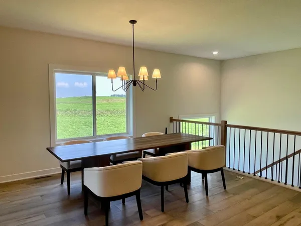 $749,000 | 301 Somerby Parkway Northeast, Byron, MN 55920