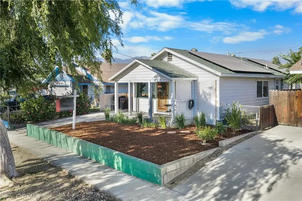 $549,000 | 1220 Webster Street, Redlands, CA 92374