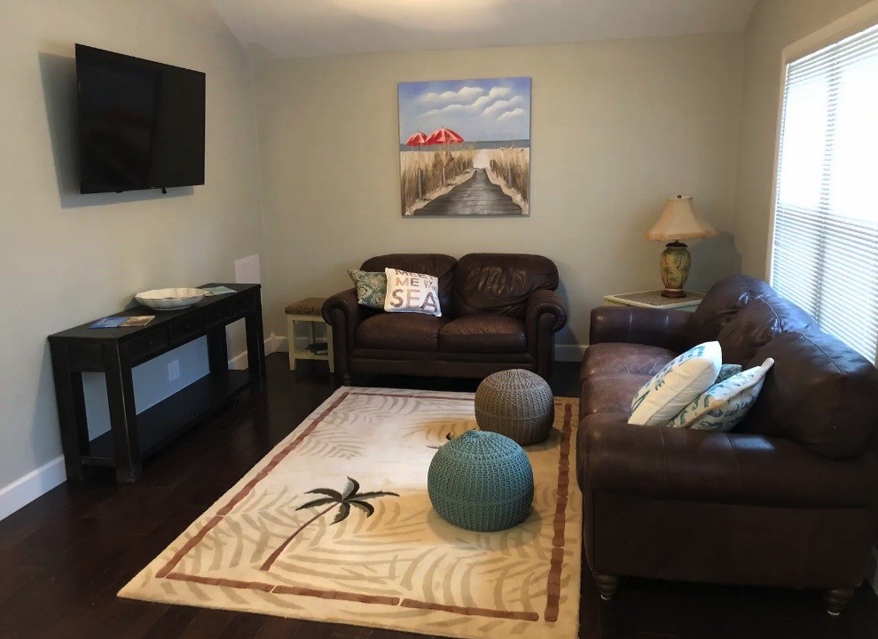323 Palm Street St. Simons Island, GA 31522 - Photo 7 of 13