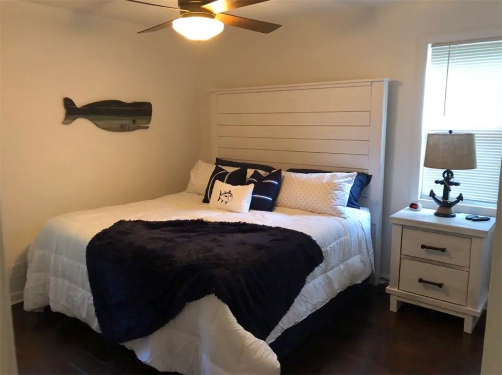 323 Palm Street St. Simons Island, GA 31522 - Photo 9 of 13