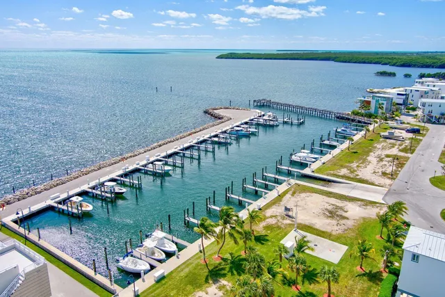 $1,450,000 | 94825 Overseas Highway, Unit 43, Key Largo, FL 33037