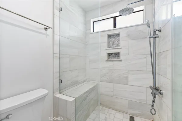 $4,295 | 15215 West Magnolia Boulevard, Sherman Oaks, CA 91403
