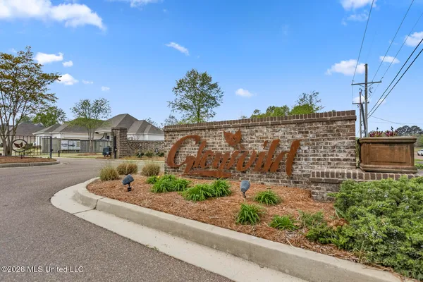 $359,900 | 589 East Park Street, Canton, MS 39046
