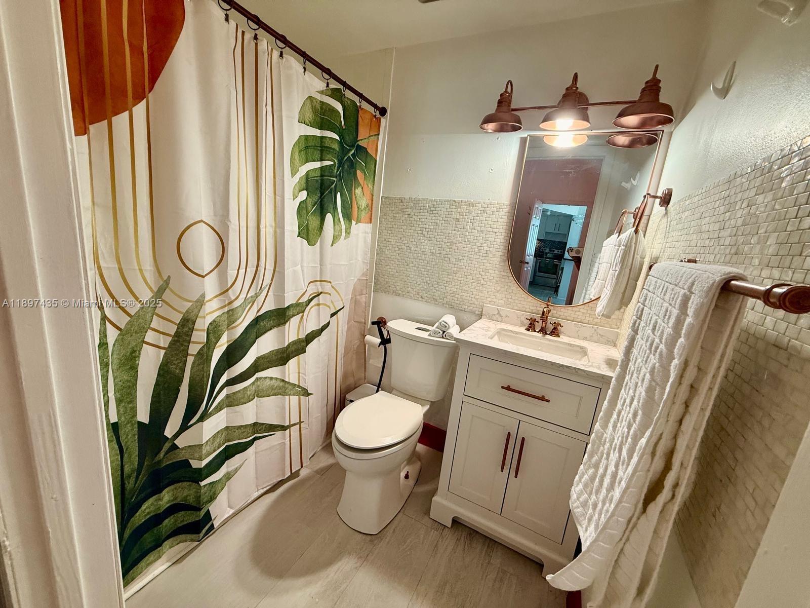 1342 Drexel Avenue, Unit 206 Miami Beach, FL 33139 - Photo 4 of 7