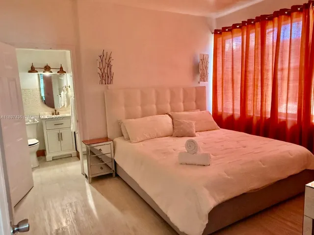 $333,000 | 1342 Drexel Avenue, Unit 206, Miami Beach, FL 33139