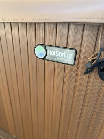 $249,900 | 801 Overbrook Drive, Macon, MO 63552