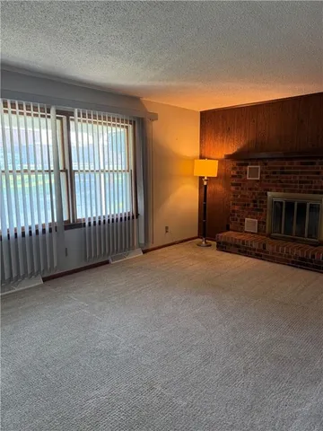 $249,900 | 801 Overbrook Drive, Macon, MO 63552