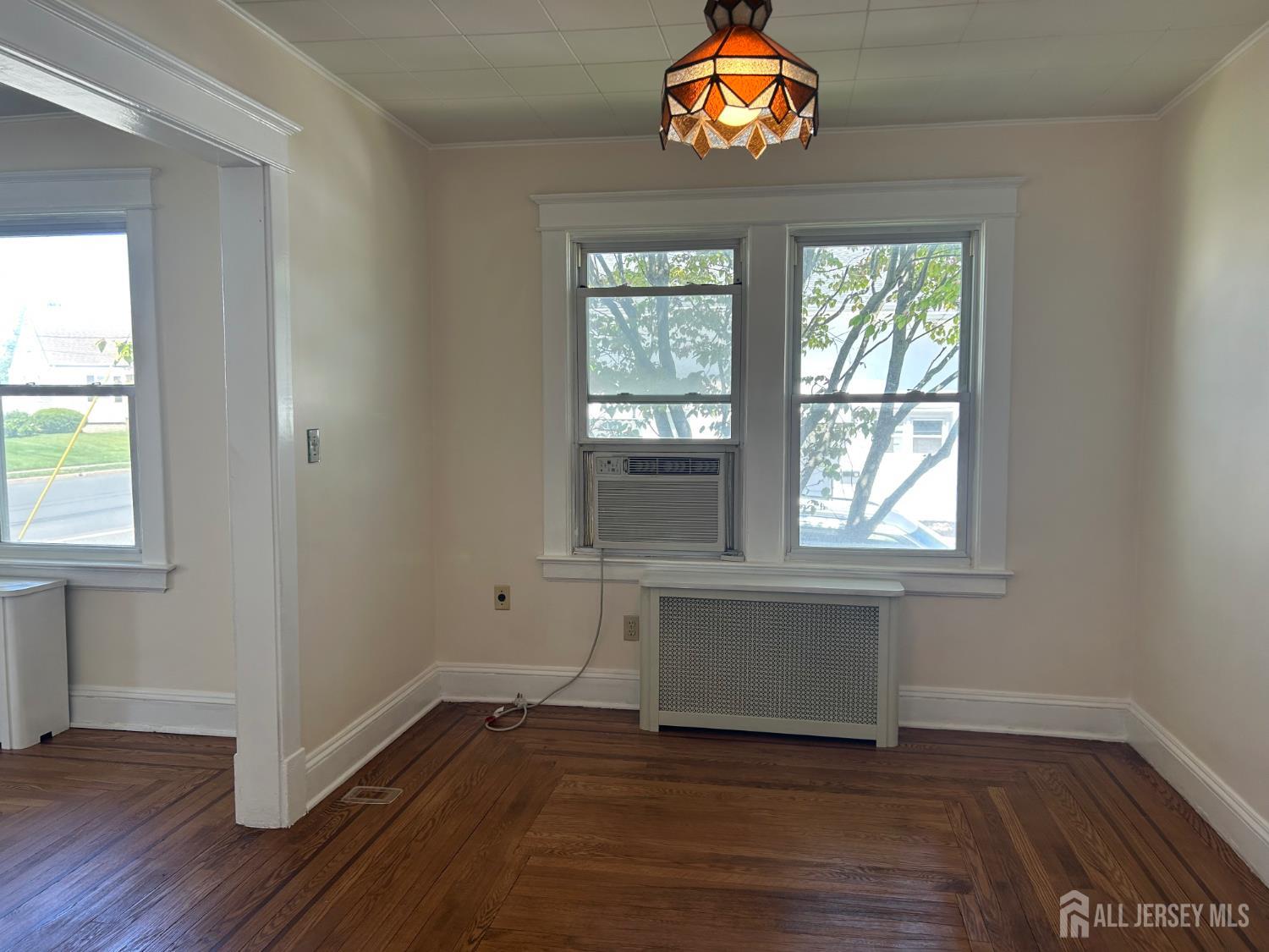 462 Crows Mill Road Fords, NJ 08863 - Photo 5 of 9