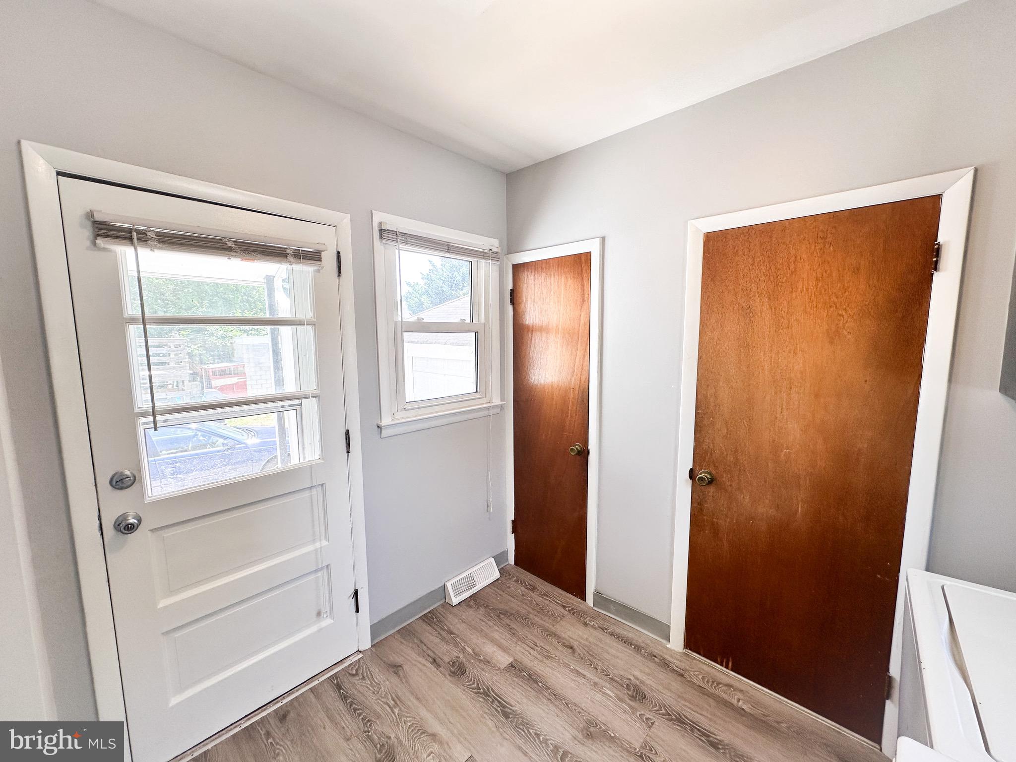 116 East Clinton Avenue Haddon Township, NJ 08107 - Photo 18 of 44 a view of empty room with wooden floor and closet