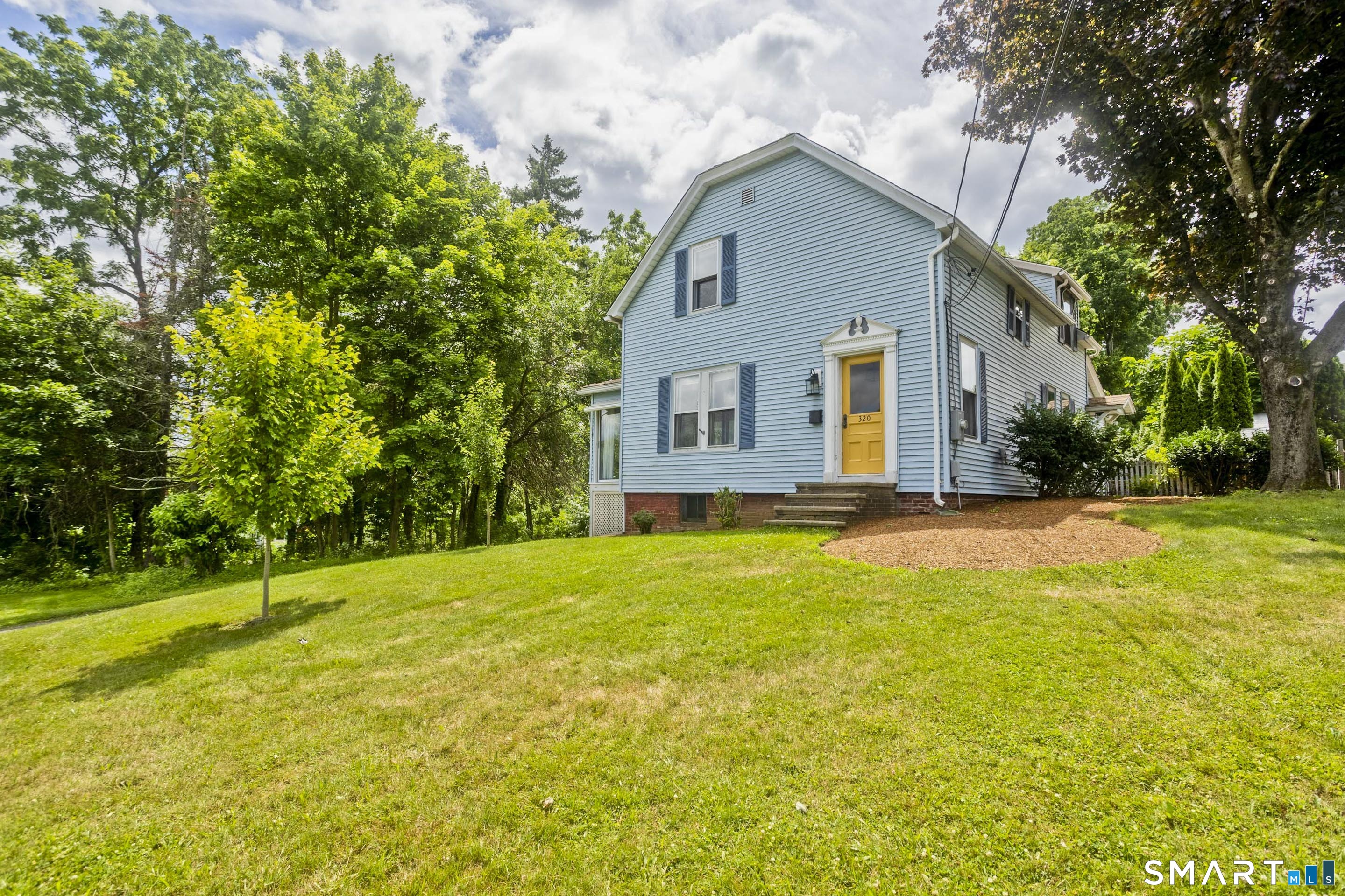 320 Mapleton Avenue Suffield, CT 06078 - Photo 1 of 38