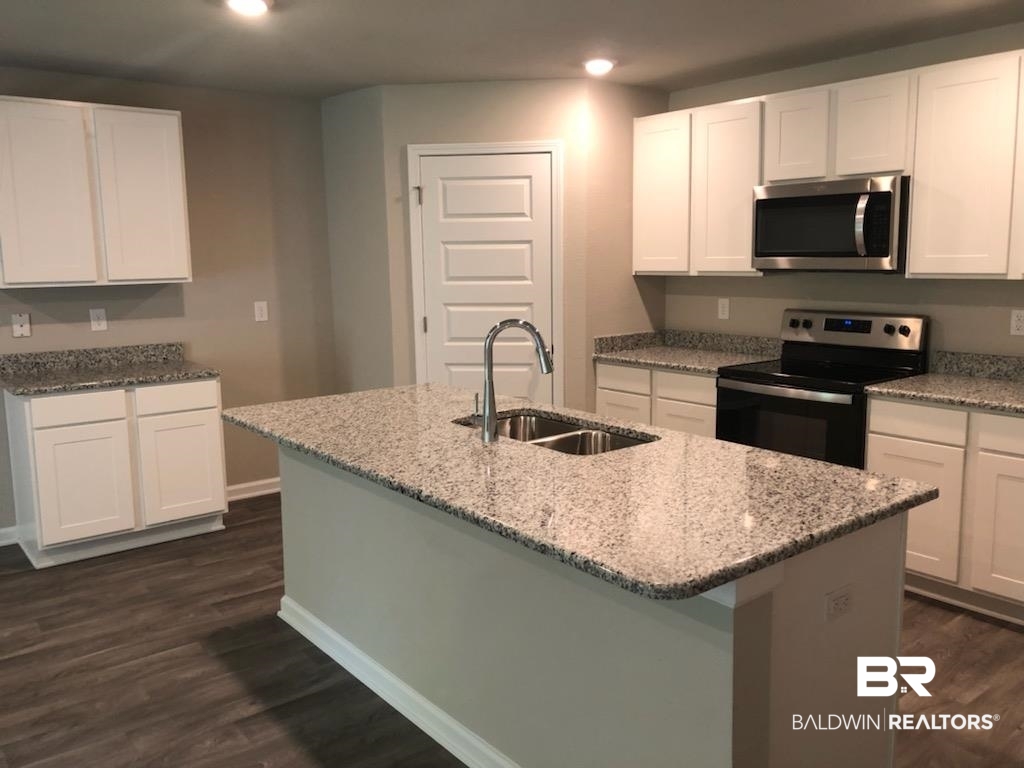 10449 Ruffian Route Daphne, AL 36526 - Photo 2 of 14