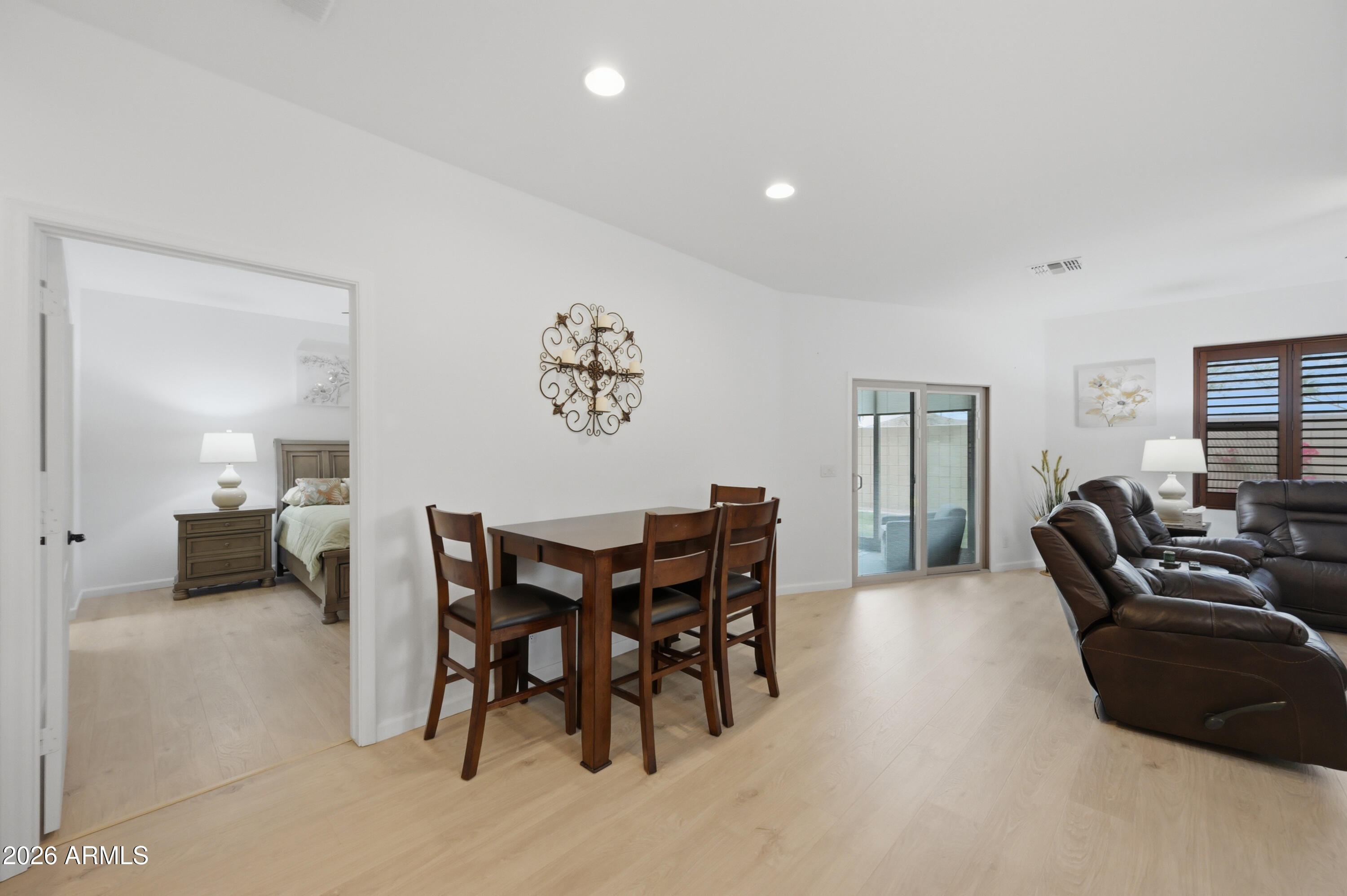 3117 South Signal Butte Road, Unit 476 Mesa, AZ 85212 - Photo 10 of 31 SC476 Dining Area