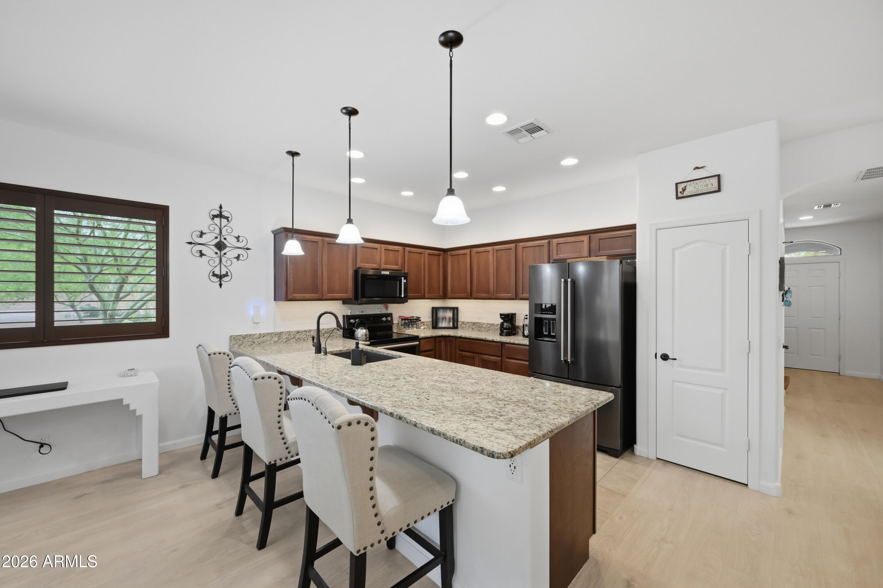 3117 South Signal Butte Road, Unit 476 Mesa, AZ 85212 - Photo 5 of 31 SC476 Kitchen