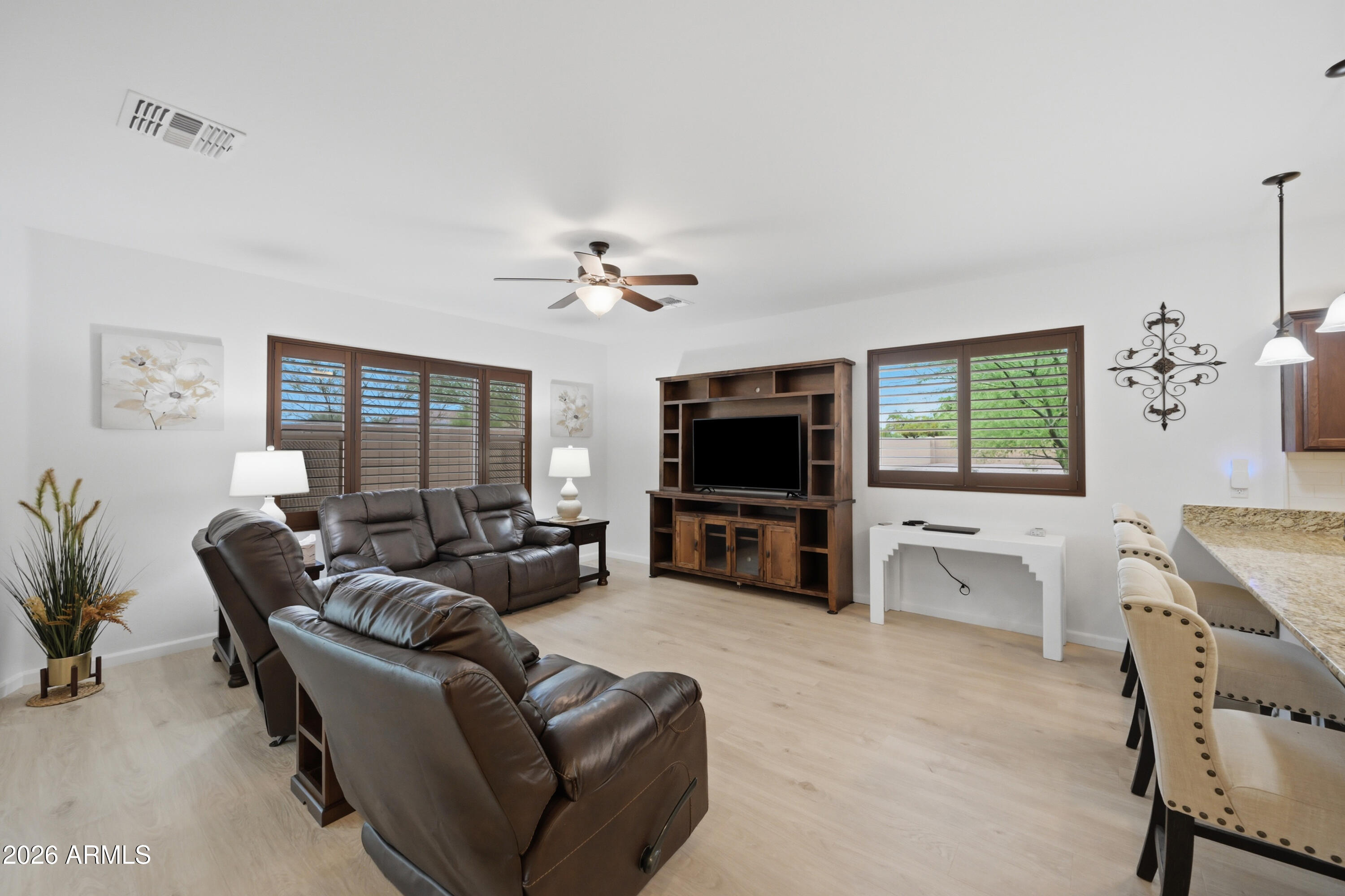3117 South Signal Butte Road, Unit 476 Mesa, AZ 85212 - Photo 9 of 31 SC476 Great Room