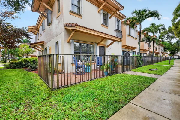 $479,900 | 4751 Cypress Street, Coconut Creek, FL 33073