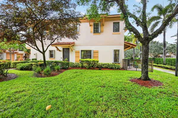 $479,900 | 4751 Cypress Street, Coconut Creek, FL 33073