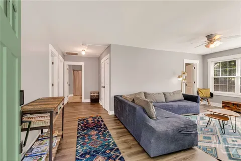 $325,000 | 710 East 38th Street, Savannah, GA 31401