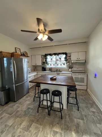 $280,000 | 416 Manchester Street, Aurora, IN 47001