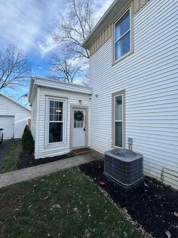 $280,000 | 416 Manchester Street, Aurora, IN 47001