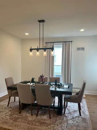 $272,500 | 416 Manchester Street, Aurora, IN 47001