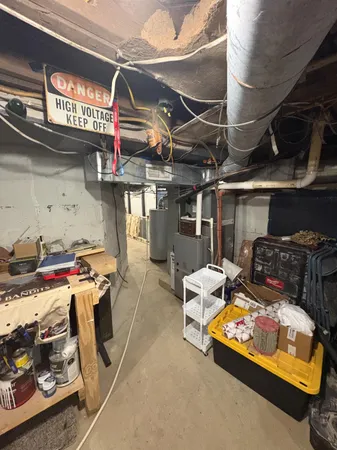 $272,500 | 416 Manchester Street, Aurora, IN 47001