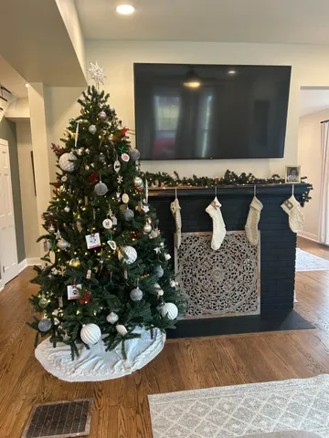 $280,000 | 416 Manchester Street, Aurora, IN 47001