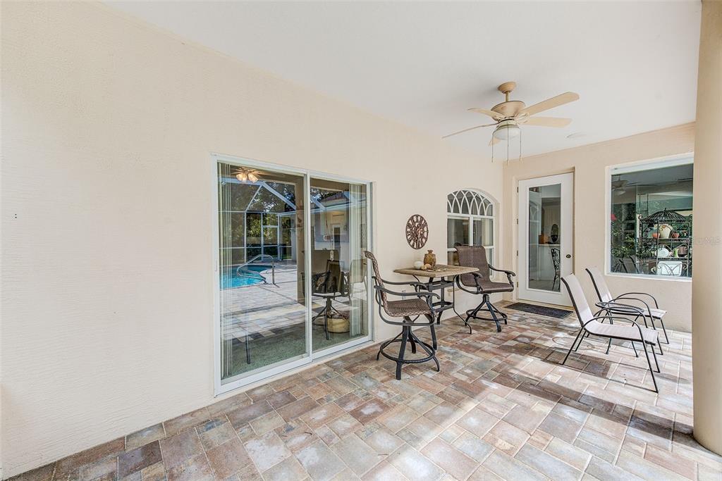 4 Poppy Court Homosassa, FL 34446 - Photo 39 of 55 a view of a livingroom with furniture and a window