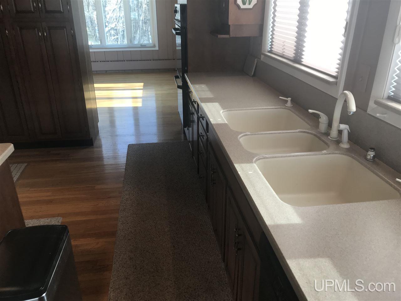 1910 Prairie Avenue Ishpeming, MI 49849 - Photo 8 of 25 Gallery Image 8