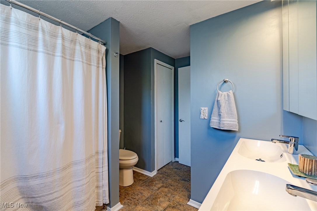 5107 Avon Belden Road North Ridgeville, OH 44039 - Photo 18 of 29 Gallery Image 18