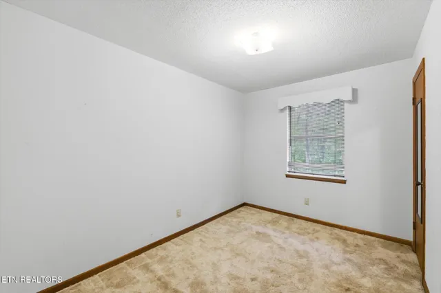 $250,000 | 2133 Highway 30, Athens, TN 37303