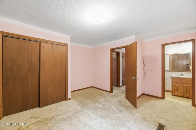 $250,000 | 2133 Highway 30, Athens, TN 37303