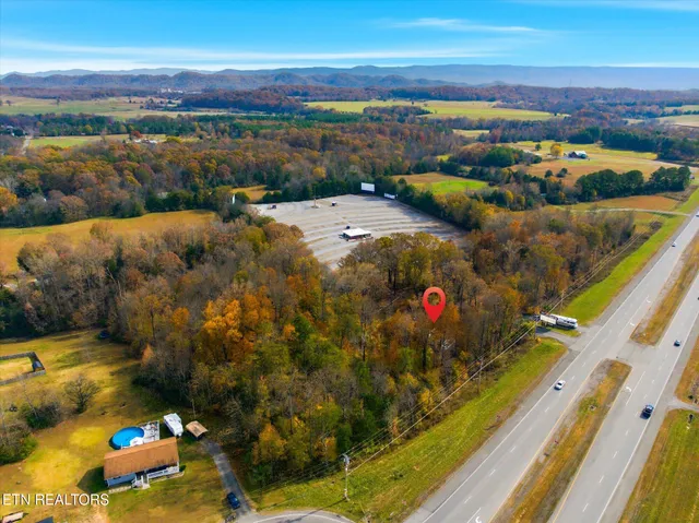 $250,000 | 2133 Highway 30, Athens, TN 37303