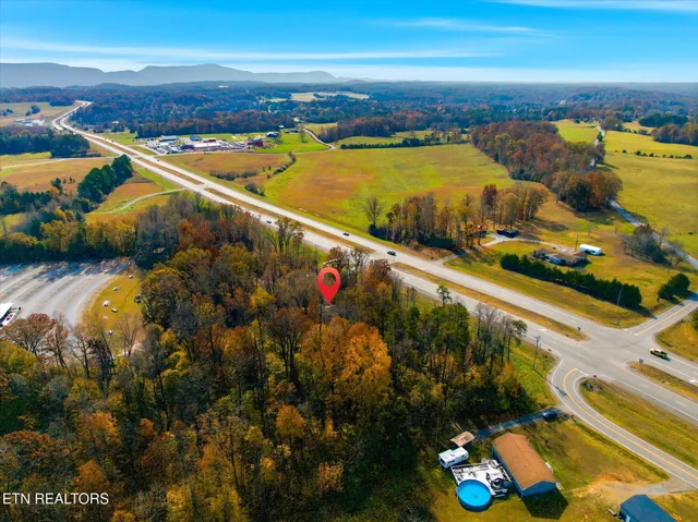 $250,000 | 2133 Highway 30, Athens, TN 37303