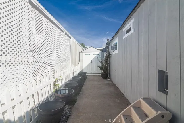 $250,000 | 133 De Soto Lane, Tustin, CA 92780