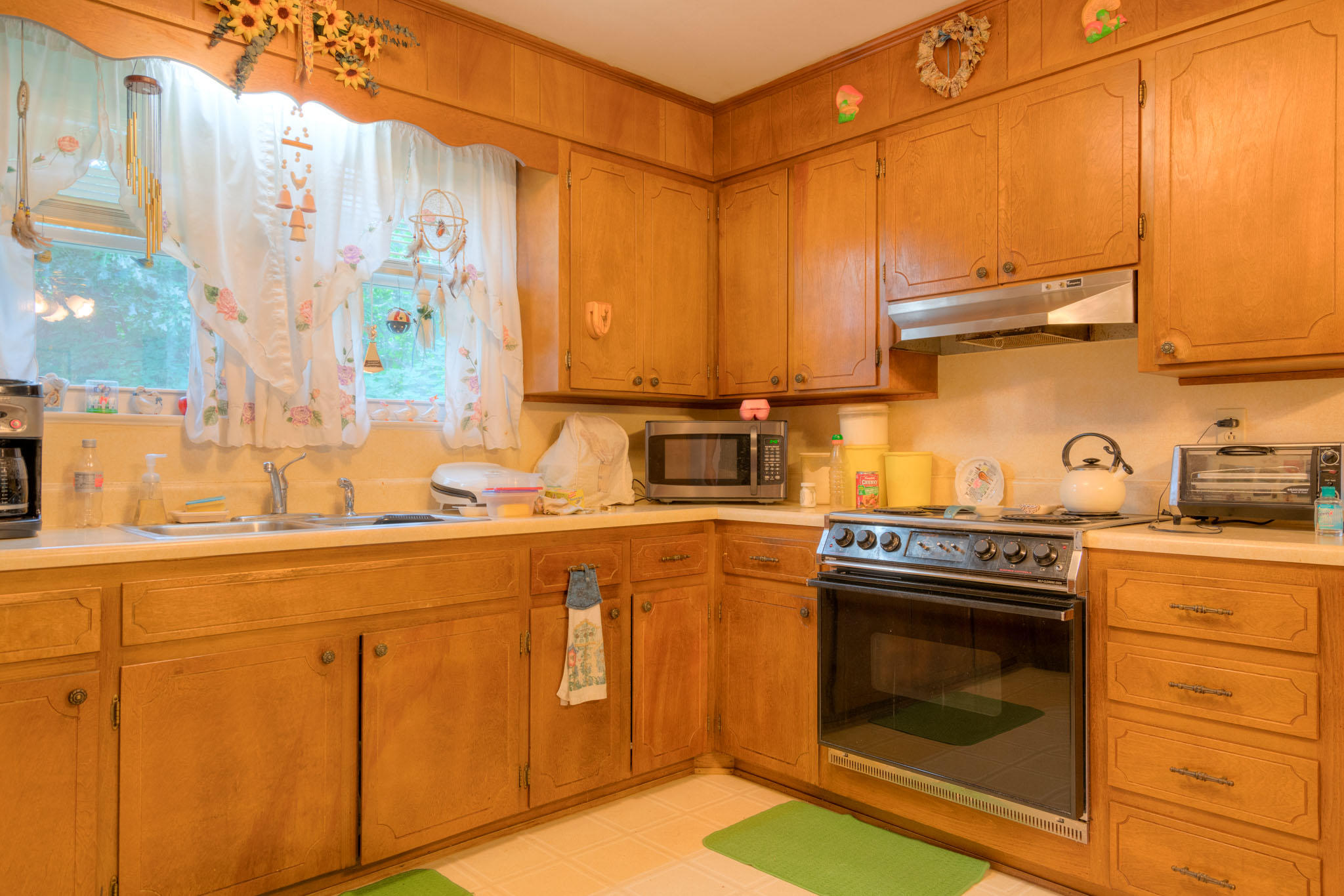 2271 Valleydale Road Salem, VA 24153 - Photo 6 of 28 2271_ValleydaleRd_Web-6