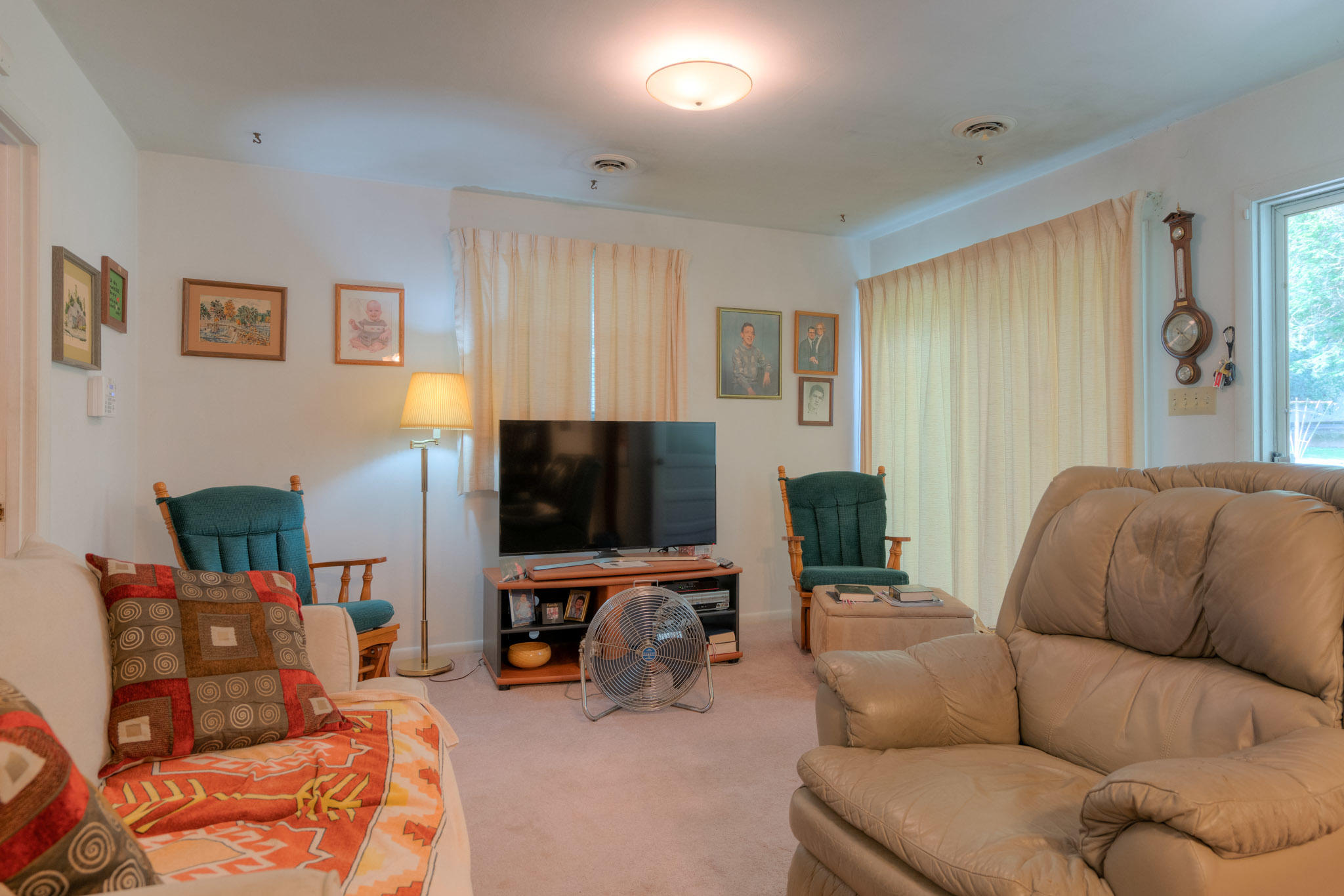 2271 Valleydale Road Salem, VA 24153 - Photo 9 of 28 2271_ValleydaleRd_Web-9