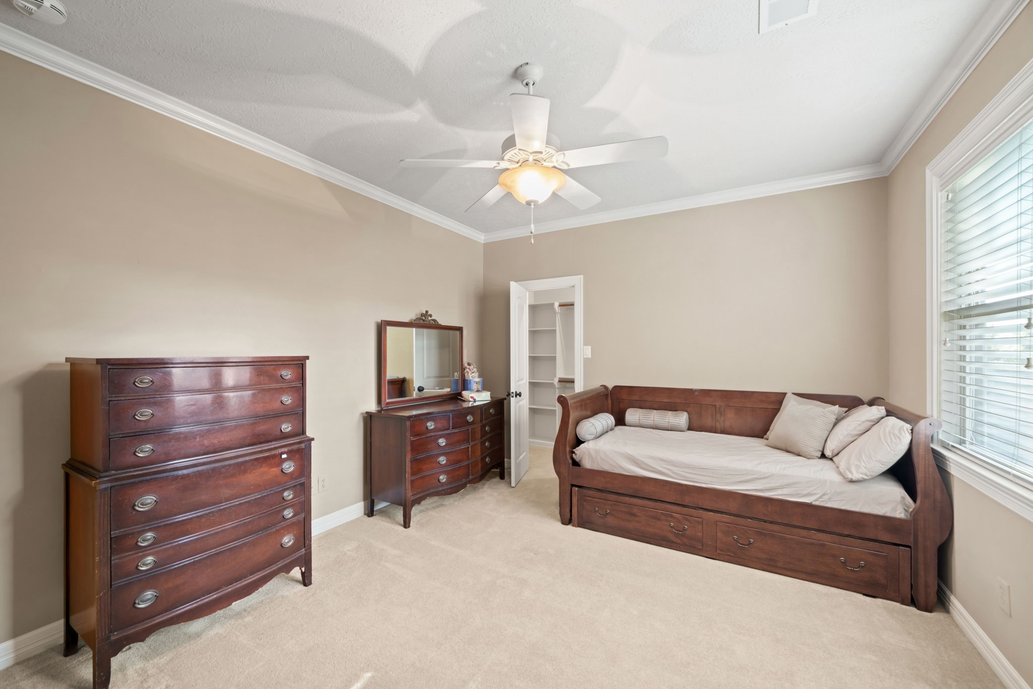 17010 Lapeer Court Spring, TX 77379 - Photo 31 of 36 a living room with furniture and a ceiling fan