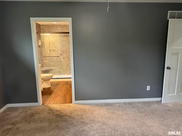 $2,600 | 18 Elmwood Drive, Blue Grass, IA 52726