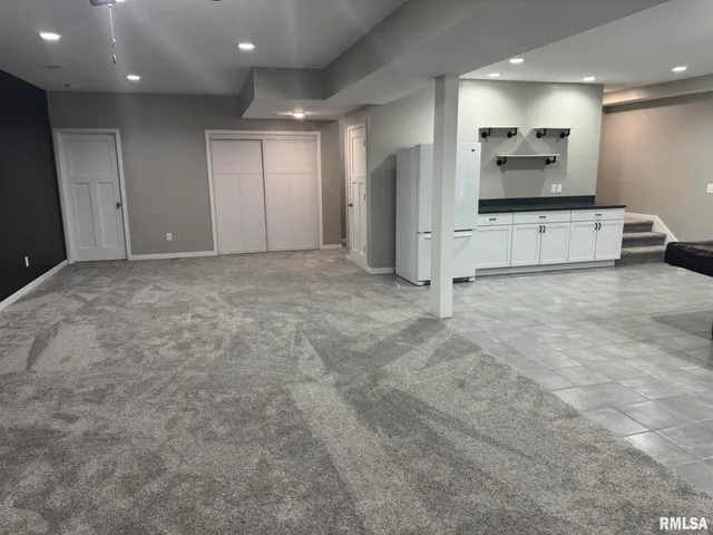 $2,600 | 18 Elmwood Drive, Blue Grass, IA 52726