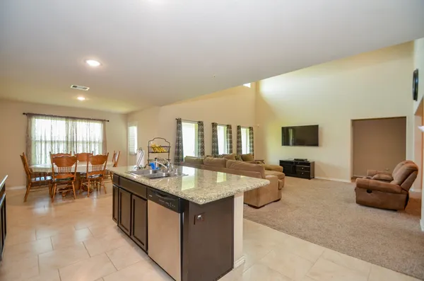 $2,650 | 9426 Barton Crossing Lane, Richmond, TX 77407