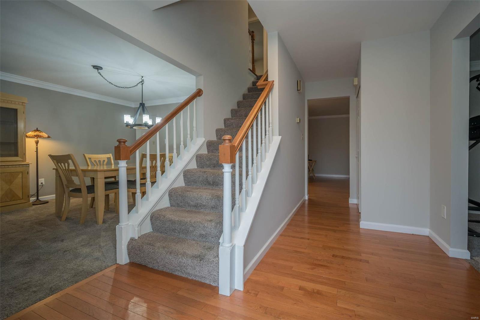 3509 Bostons Farm Drive Bridgeton, MO 63044 - Photo 3 of 33