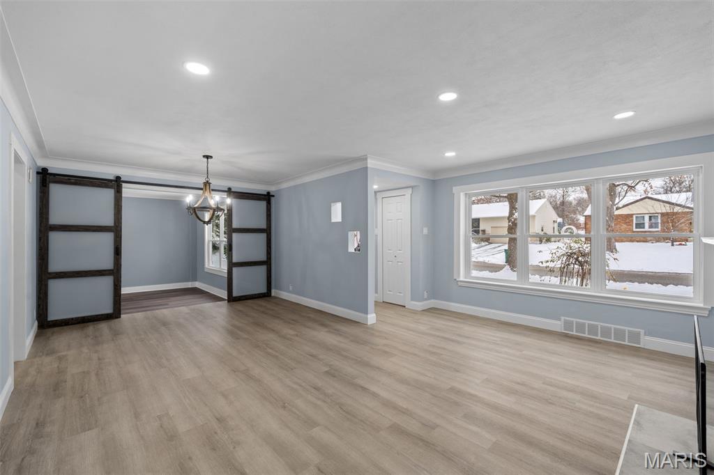 1439 Bridle Road Webster Groves, MO 63119 - Photo 7 of 44 Gallery Image 7
