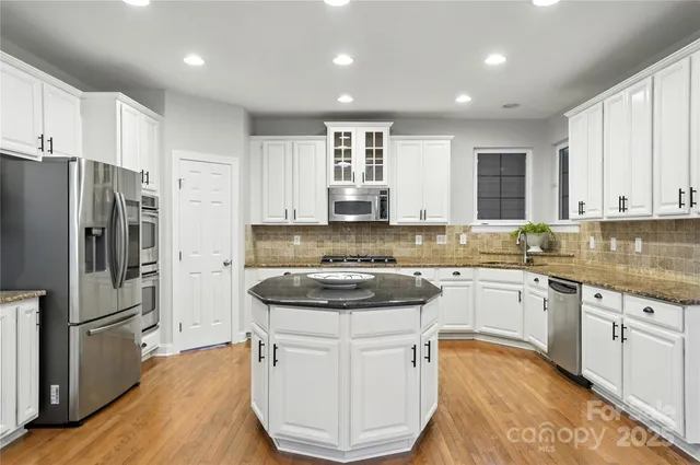 $1,575,000 | 208 Woodwinds Drive, Mount Holly, NC 28120