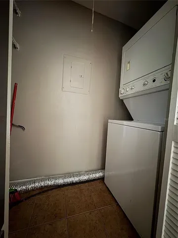 a view of a storage & utility room